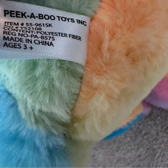 Peek-a-Boo Plush Tye Dye Rainbow Elephant Like New Condition 16.5 inches tall - Picture 11 of 13